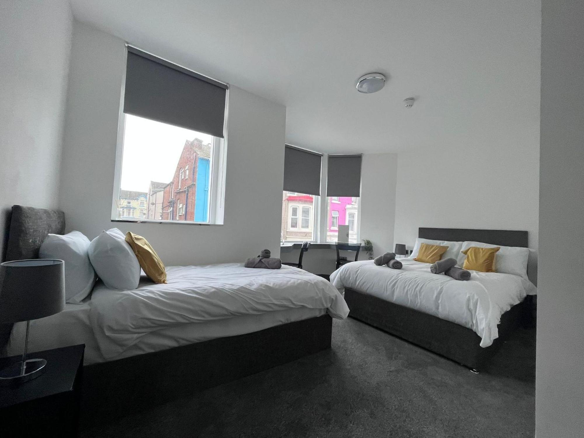 The White House Vegas Suites Blackpool Esterno foto